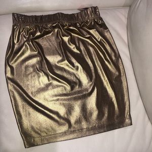 Gold liquid stretch skirt